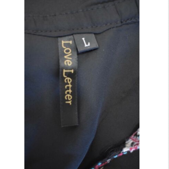 Love Letter Black Aztec Bohemian Blouse Large NWOT - Picture 6 of 6